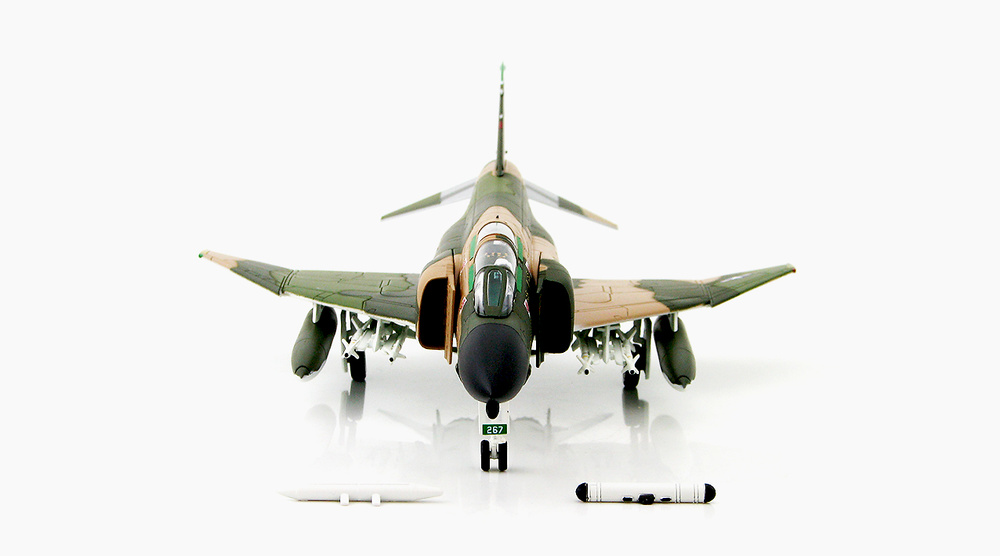F-4D Phantom 66-0267 Capt. John Madden and Capt. Chuck DeBellevue, Tailandia, 1972, 1:72, Hobby Master 