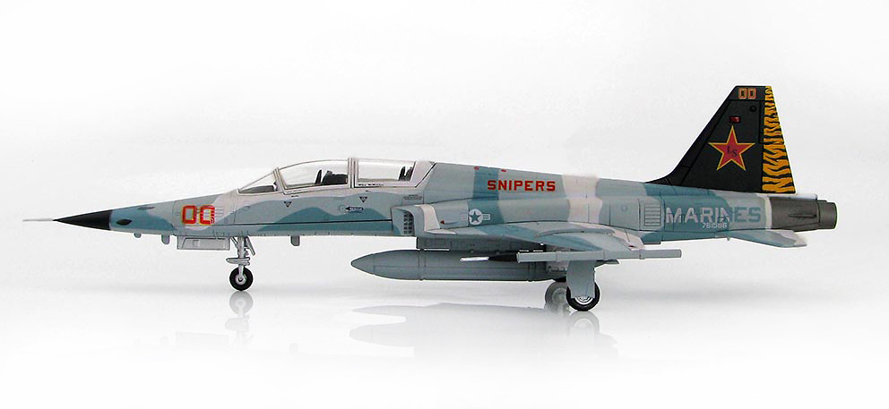 F-5F Tiger II 761586, 25th Anniversary VMFT-401 
