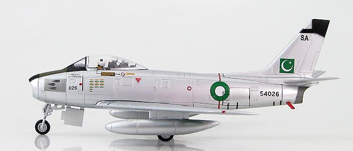 F-86F-40 Sabre Sqn Leader Modhammed Mahmood Alam, Pakistan Air Force, 1965, 1:72, Hobby Master 