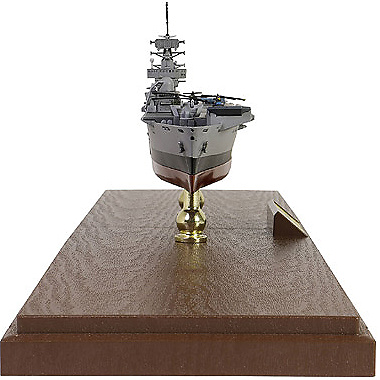 HMS Invencible, (R05) Portaaviones, Islas Malvinas, 1982, 1:700, Forces of Valor 