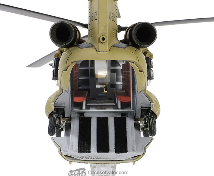 Helicóptero Boeing CH-47F Chinook, #A15-307 5th, Royal Australian Air Force, 1:72, Forces of Valor 