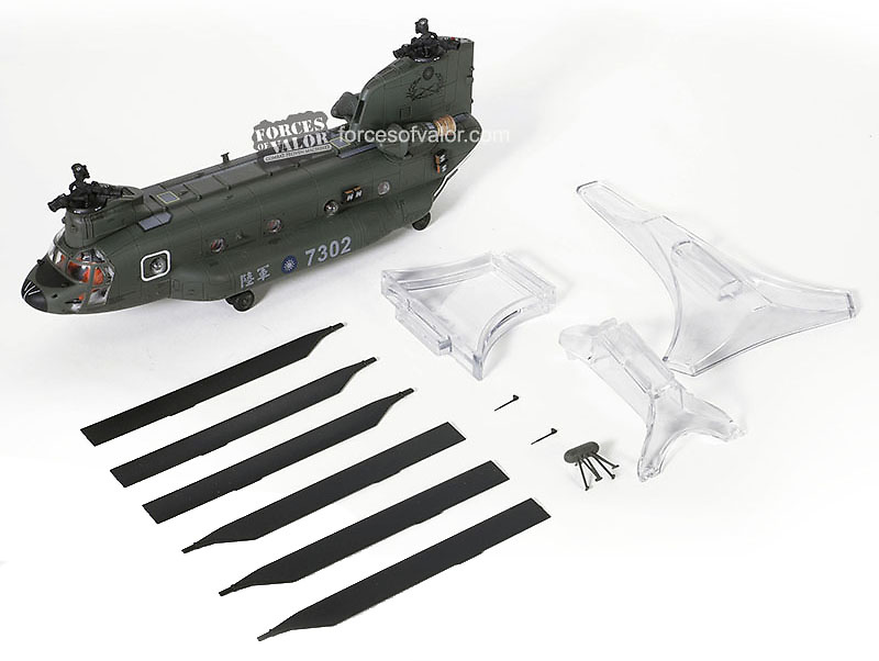 Helicóptero Boeing CH-47SD Chinook, República Polpular China, 2003, 1:72, Forces of Valor 