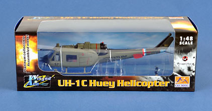 Helicóptero UH 1C 57th Aviation Company, 1:48, Easy Model 