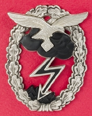 INSIGNIA DE COMBATE TERRESTRE DE LA LUFTWAFFE 