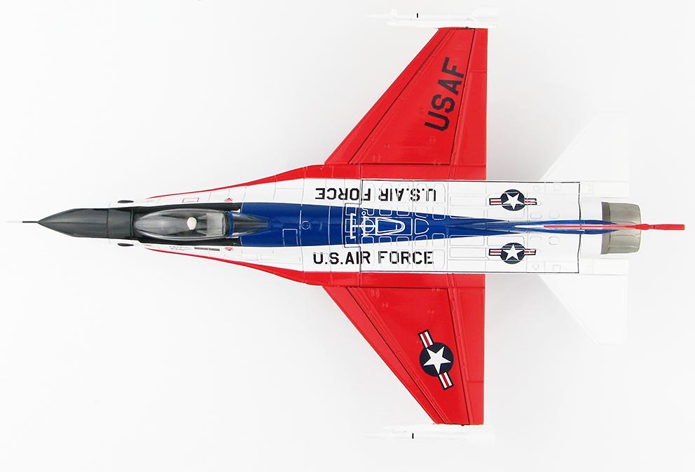 Lockheed F-16/101 75-0745, USAF, 19 de Diciembre, 1980, 1:72, Hobby Master 