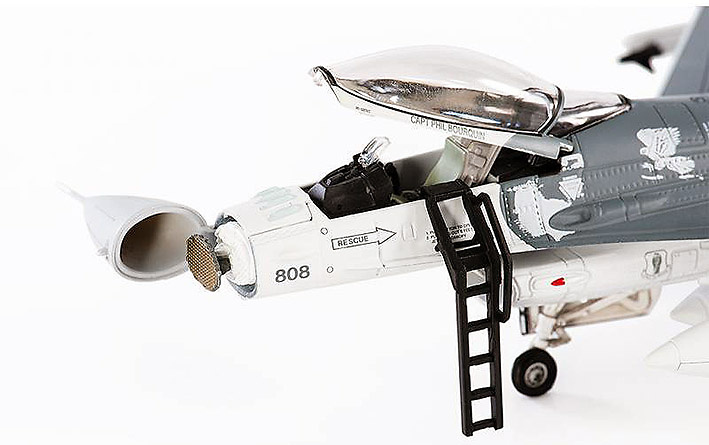 Lockheed F-16C PACAF Demo Team Primo, 1:72, Calibre Wings 