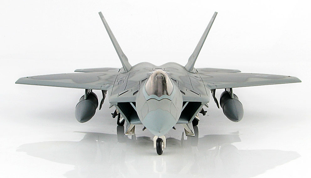 Lockheed F-22 Raptor 05-4086, 95th FS, RAF Lakenheath, Abril, 2016, 1:72, Hobby Master 
