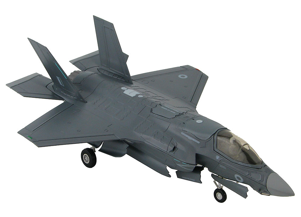 Lockheed Martin F-35B Lightning II ZM138, Royal Air Force, Diciembre, 2015, 1:72, Hobby Master 