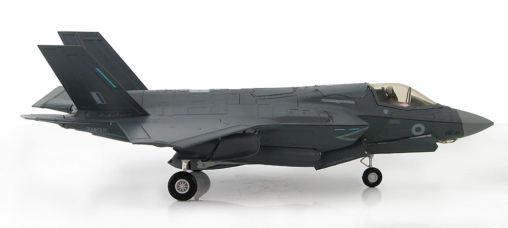 Lockheed Martin F-35B Lightning II ZM138, Royal Air Force, Diciembre, 2015, 1:72, Hobby Master 