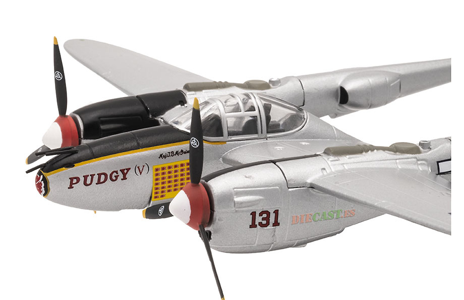 Lockheed P-38 Lightning, piloto Thomas Buchanan, 1945, 1:72, Atlas 