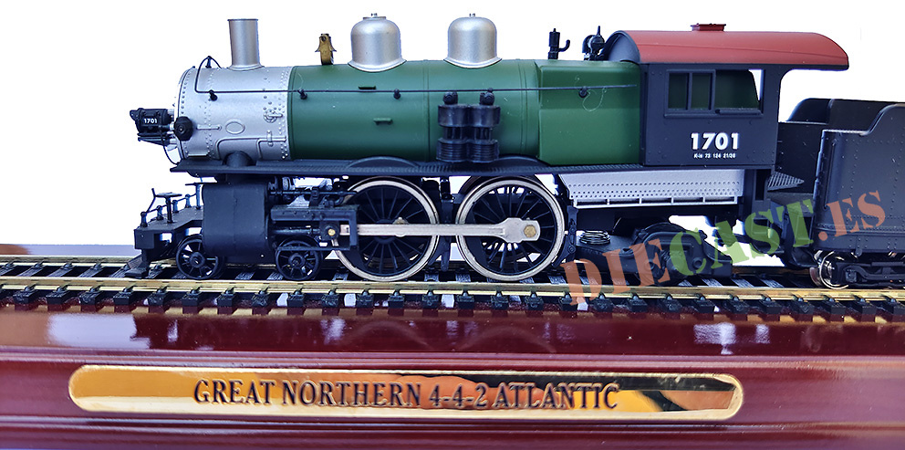 Locomotora Great Northern 4-4-2 Atlantic #1701, H0 