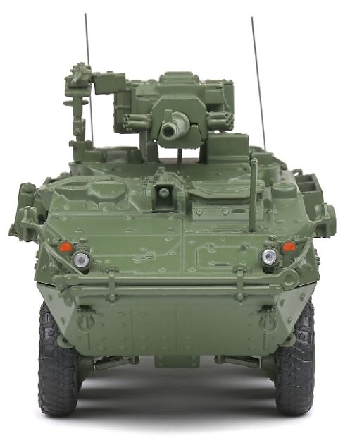 M1128 MGS Stryker (color verde) 2002, 1:48, Solido 