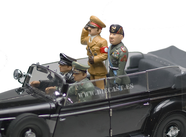 Mercedes Benz 770K más cuatro figuras, Berlín 1939, 1:18, Signature 