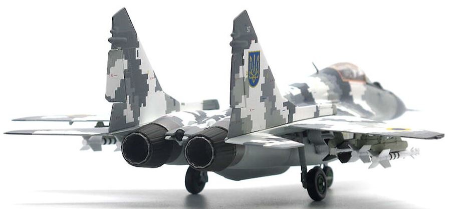 Mikoyan MiG-29MU1 Fulcrum-C ,Fuerza Aérea Ucraniana, Amarillo 57, Ucrania, 2014, 1:72, JC Wings 