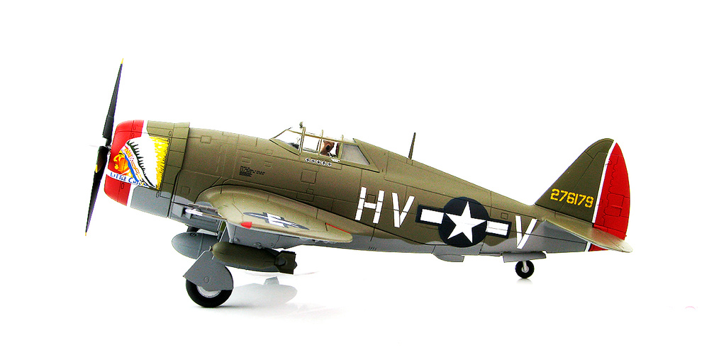 P-47D Razorback, Lt. Frank Klibbe, 56th FG, 61st FS USAAF, Halesworth, UK, March 1944, 1:48. Hobby Master 