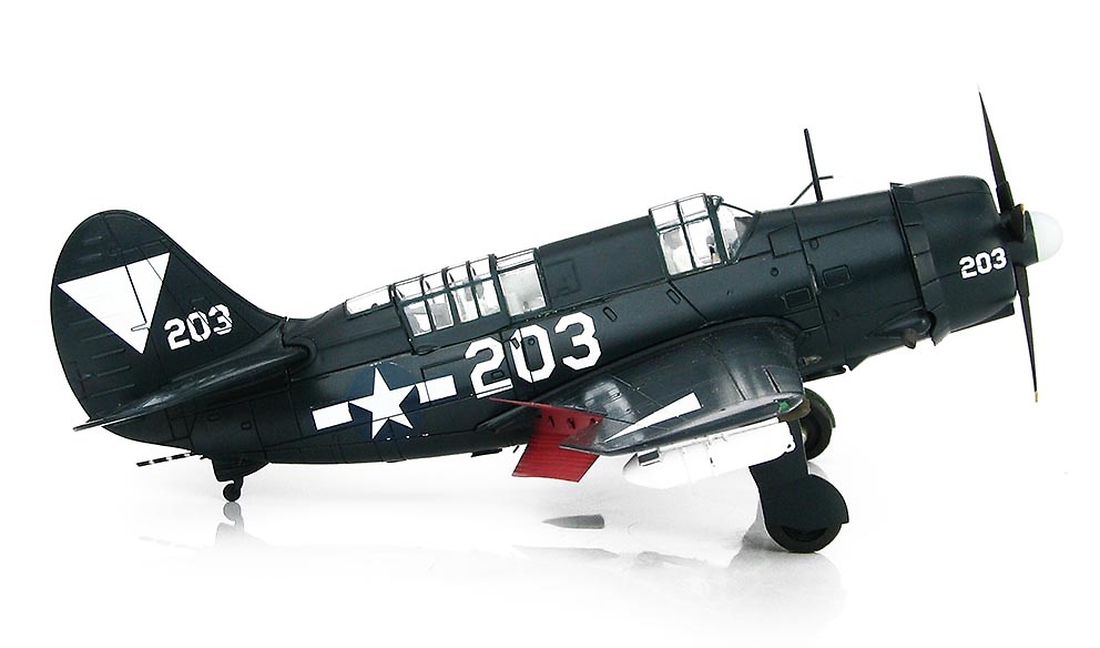 SB2C-4E Helldiver No. 203, VB-87, USS Ticonderoga, Mayo, 1945, 1:72, Hobby Master 