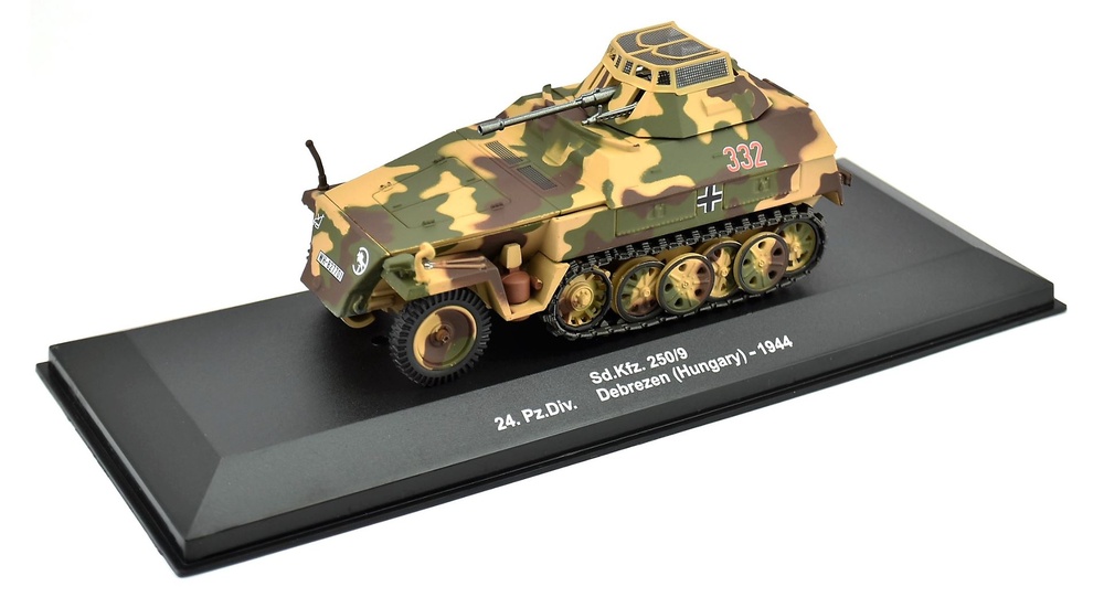 Sd.Kfz. 250/9 24, Pz.Div. Debrezen (Hungría), 1944, 1:43, Atlas 