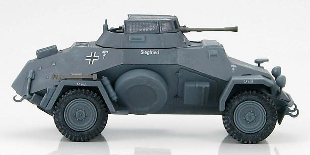 SdKfz 222. Leichter Panzerspahwagen, Norte de Africa, Marzo, 1941, 1:48, Hobby Master 