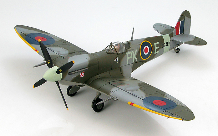Spitfire F.IX BS410 