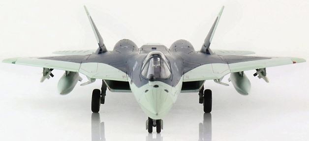 Su-57 Stealth Fighter (T-50-6-2) Bort 056, Fuerza Aérea Rusa, 2016 1:72, Hobby Master 