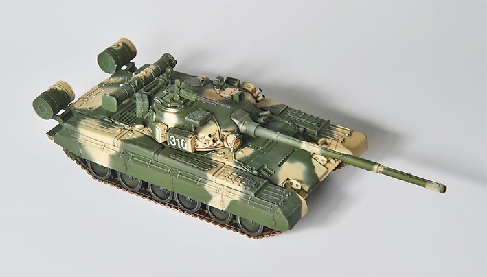 T-80B Main Battle Tank Mod. 1985, Soviet Army, west area, 1:72, Modelcollect 