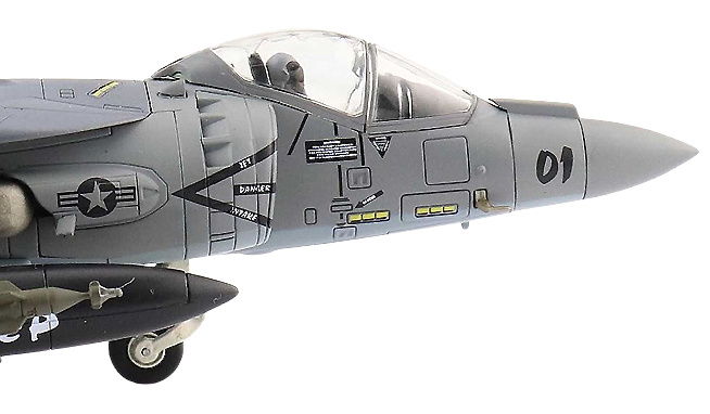 V-8B Harrier II Plus, USMC VMA-214 Black Sheep, WE01, Afganistán, Nov. 2009, 1:72, Hobby Master 