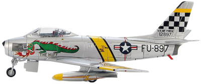 F-86F Sabre "The Huff", pilotado por el Teniente Jim Thompson, 39th FIS, K-13 (Suwon AB), Corea del Sur, Junio, 1953, 1:72, Hobby Master