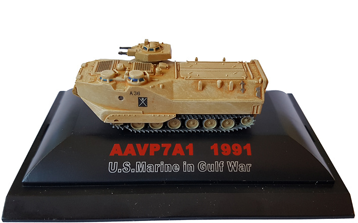 AAVP7A1, US Marines, Guerra del Golfo, 1991, 1:144, Trumpeter 