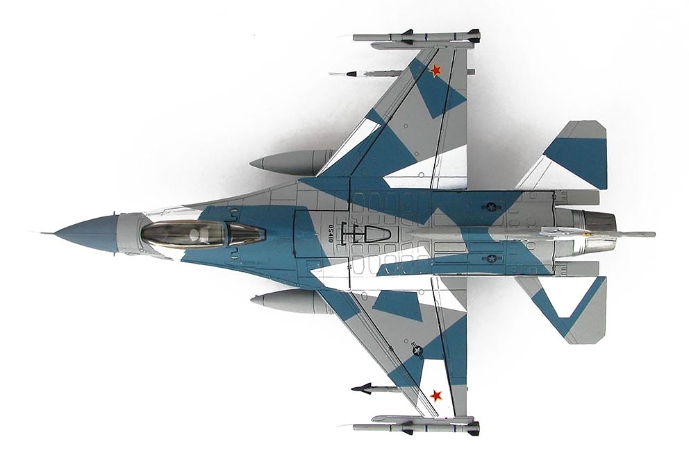 F-16C Block 25 “Splinter Scheme” 85-0418 57th Wing, 64th Aggressor Sqn, Nellis AFB, Septiembre, 2016, 1:72, Hobby Master 