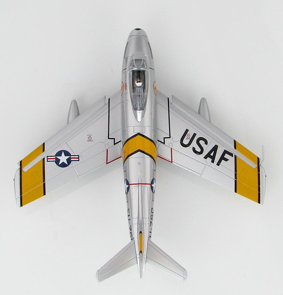 F-86E Sabre FU-760, piloto Charles 