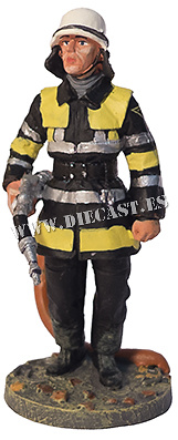 Firefighter with fire retardant suit, Munich, Germany, 2003, 1:30, Del Prado 