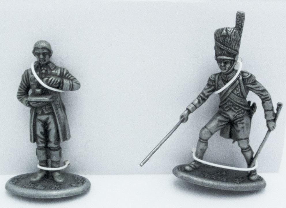 Foot Gunner with Lever of the Imperial Guard, House Helper of the Emperor's House, 1:24, Atlas Editions 