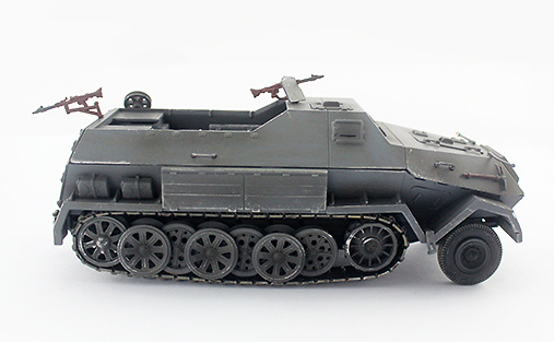 Tanque de acabado alemán Sd.Kfz.8 DB10 1/72 Modelo 