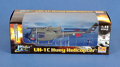 Helicóptero UH 1C of the 120th AHC, 3rd Platoon, 1969, 1:48, Easy Model 