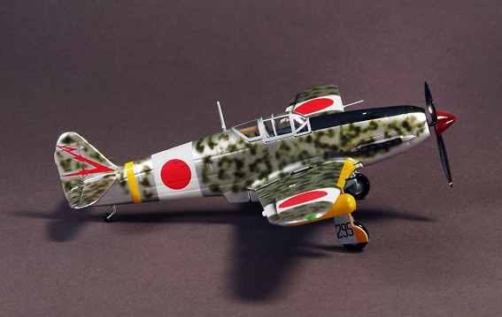 KI-61 Hien Type I-HEI, #15, Cabo Seiichi Suzuki, Chofu Ab, Japón, 1945, 1:72, War Master 