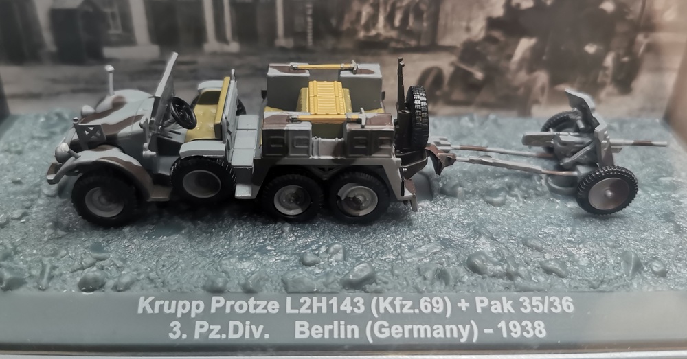 Krupp L2H143 (Kfz.69) + Pak 35/36 3.Pz.Div. Berlin, 1938, 1:72, Altaya 
