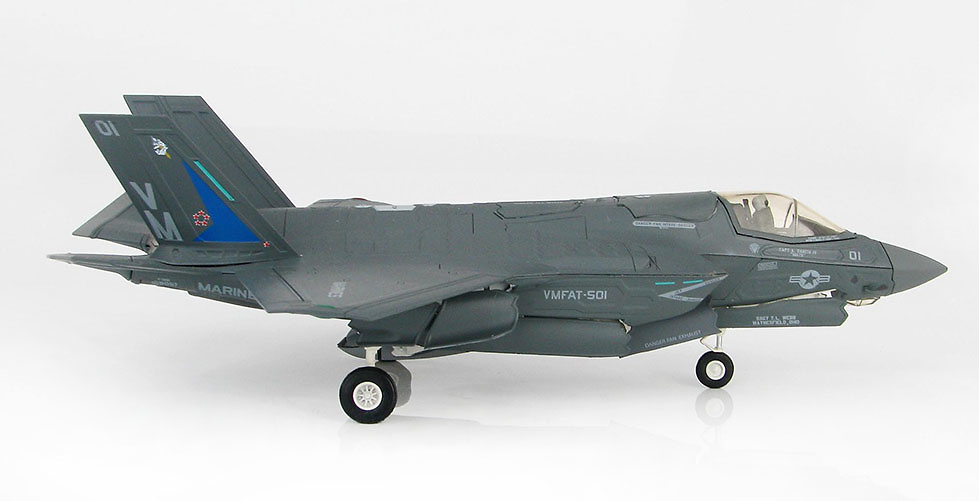 Lockheed Martin F-35B Lightning II 168057, VMFAT-501, Base Aérea de Eglin, 2014, 1:72, Hobby Master 