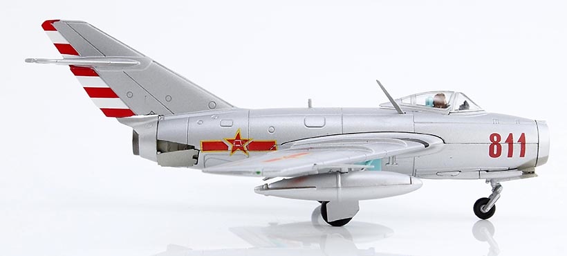 MiG-15 Fagot, CPVAF 72nd GVIAP, Red 25, Anshan, Corea del Norte, 1990, 1:72, Hobby Master 