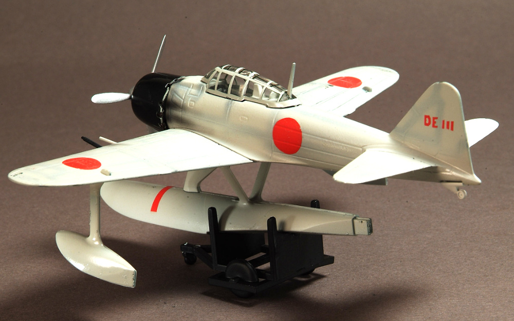 Nakajima A6M2-N Flying boat Base on Mitshubishi Zero A6m5, Japan, 1:72, War Master 