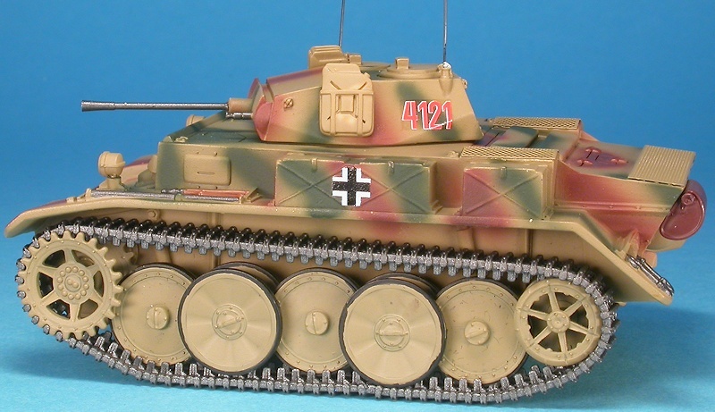 Pz.Kpfw II Ausf.L Luchs / Lynx Sd.Kfz.123, 9th Pz. Div., Normandia, 1944, 1:48, Gasoline 