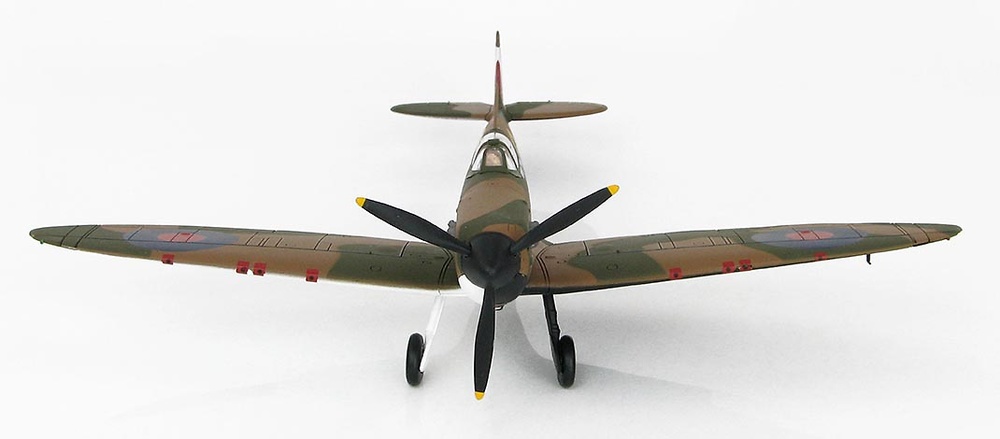 Spitfire Mk.I K9953/ZP-A, Flt. Lt. Adolph Malan, 74º Escuadrón, Hornchurch, 1940, 1:48, Hobby Master 