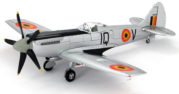 Spitfire Mk.XIVe Ecole de Chasse at Coxyde, 1:48, Hobby Master 