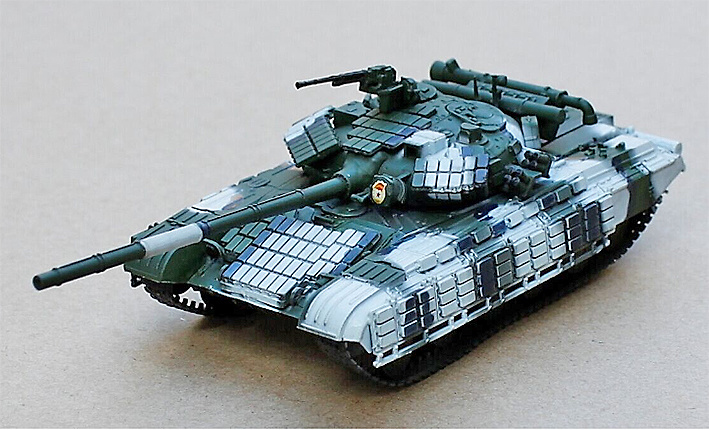 T-64BV Main Battle Tank , War in Ukraine, 2015, 1:72, Modelcollect 