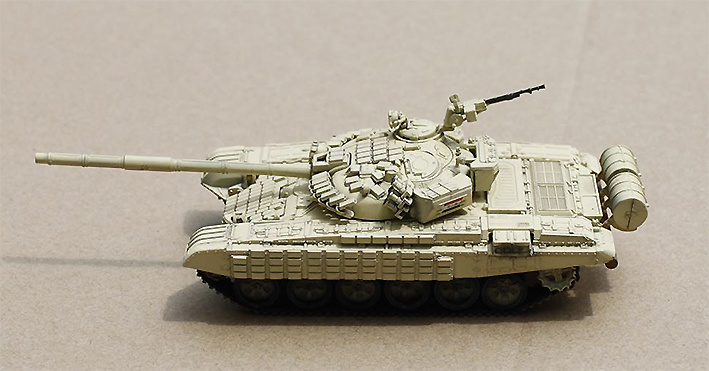 T-72AV Main Battle Tank, Guerra de Siria, 2015, 1:72, Modelcollect 